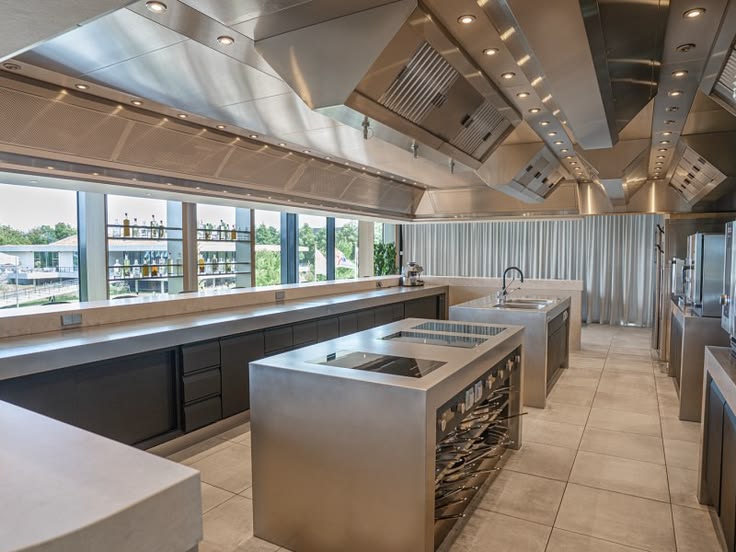 Commercial Kitchen Design Manufacturer In Meerut