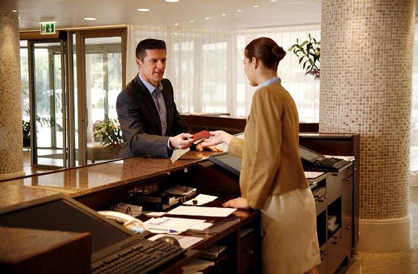 hotel and restaurant consultant in meerut