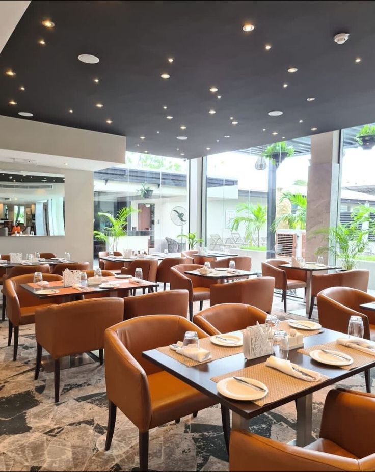 hotel and restaurant consultant in meerut