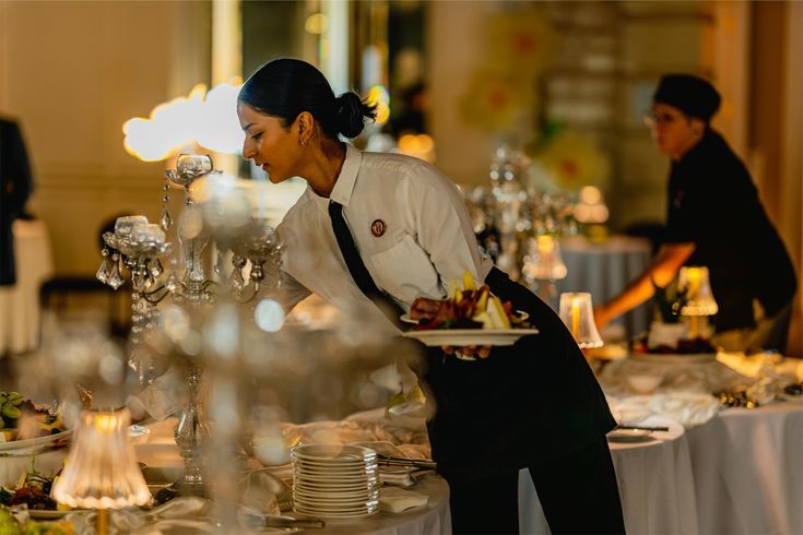 hotel and restaurant consultant in meerut